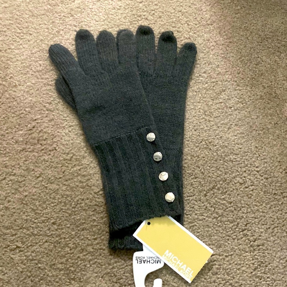 NWT Michael Kors Gloves